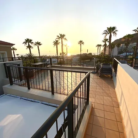 Private With Sea View, 5 Min From شقة *